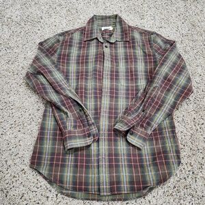 Taylor Stitch Green and Red Casual Button Down Shirt